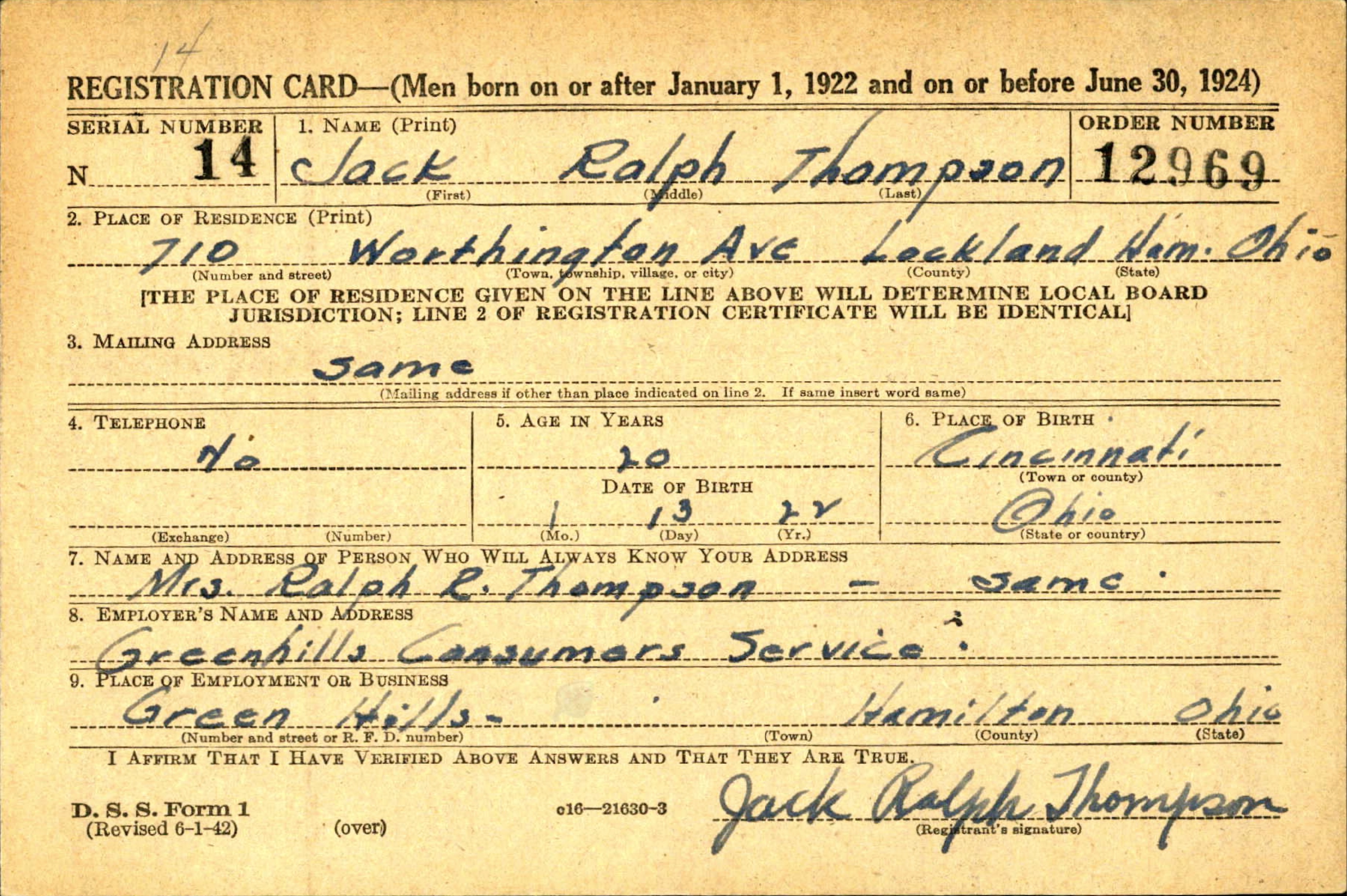 1.9 MB scan of D.S.S. Form 1 — Jack Ralph Thompson's 1942 WWII Selective Service Registration Card. SHA256 237a5b7b…